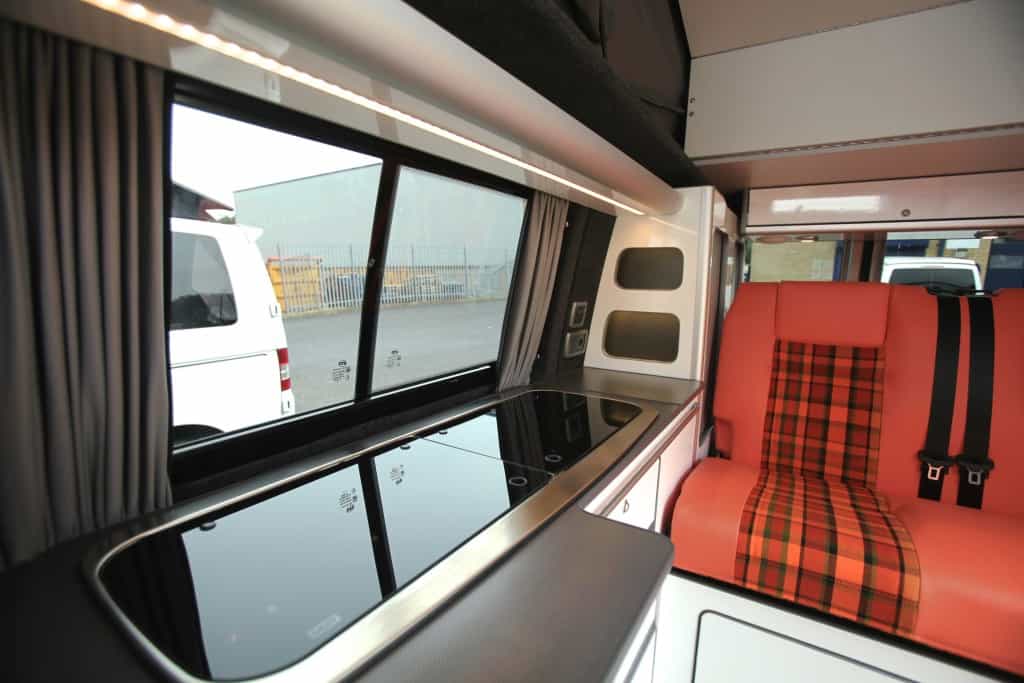 ledshelfinvan EVO Design