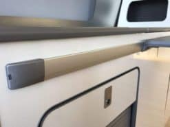 Alternative view of MITO Rail + Table top 700 x 450mm + Leg