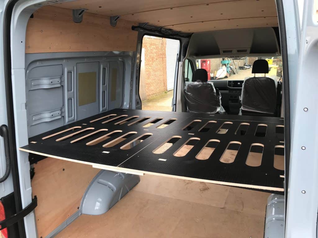 REAR BED PLATFORM Crafter 2017 Onwards MWB Black Heksa