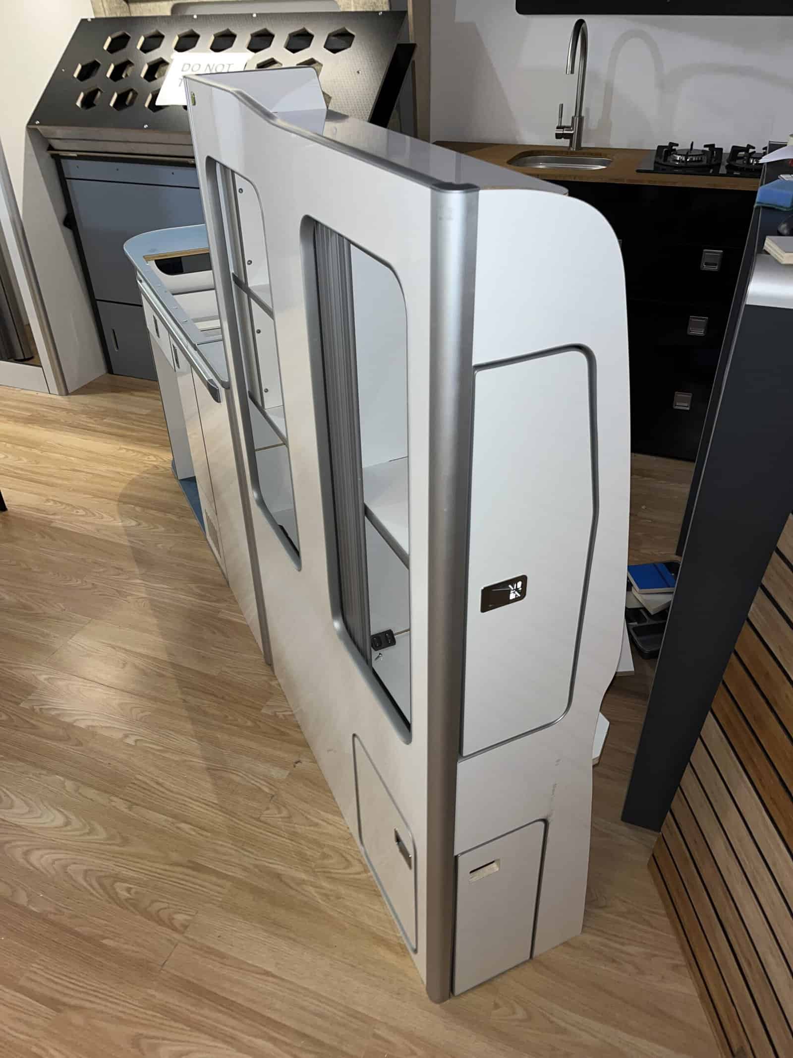 17mm Radius Aluminium Corner for furniture ( various lengths and quantities available ) - Image 5