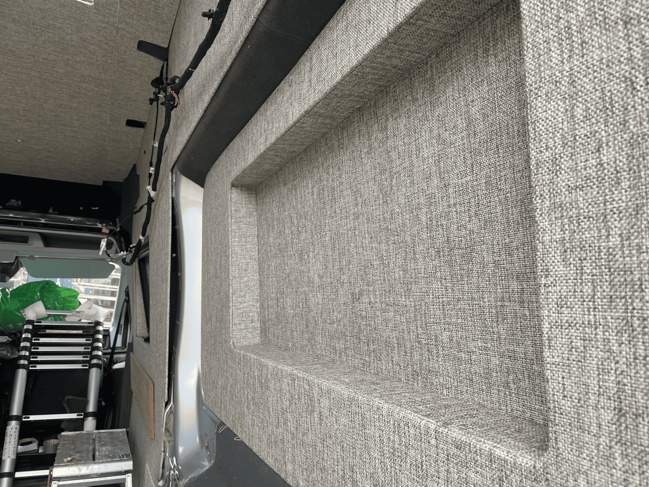 FORD TRANSIT MK 8 L3-H3 TRIM RINGS X2 - Image 3