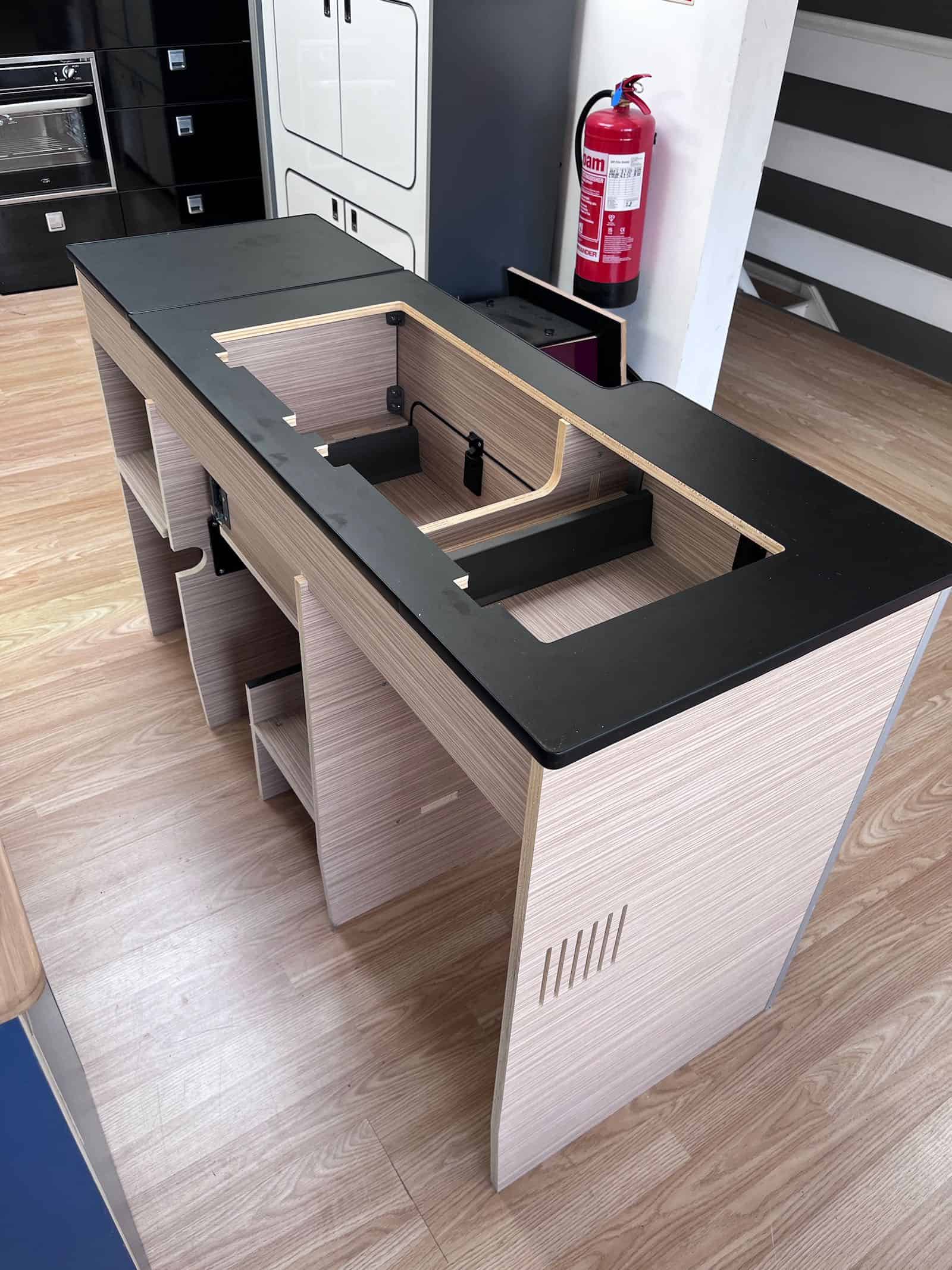 U SHAPE KITCHEN POD -V1 FOR LWB VW T5 T6 or can be used as pod in any van . - Image 11