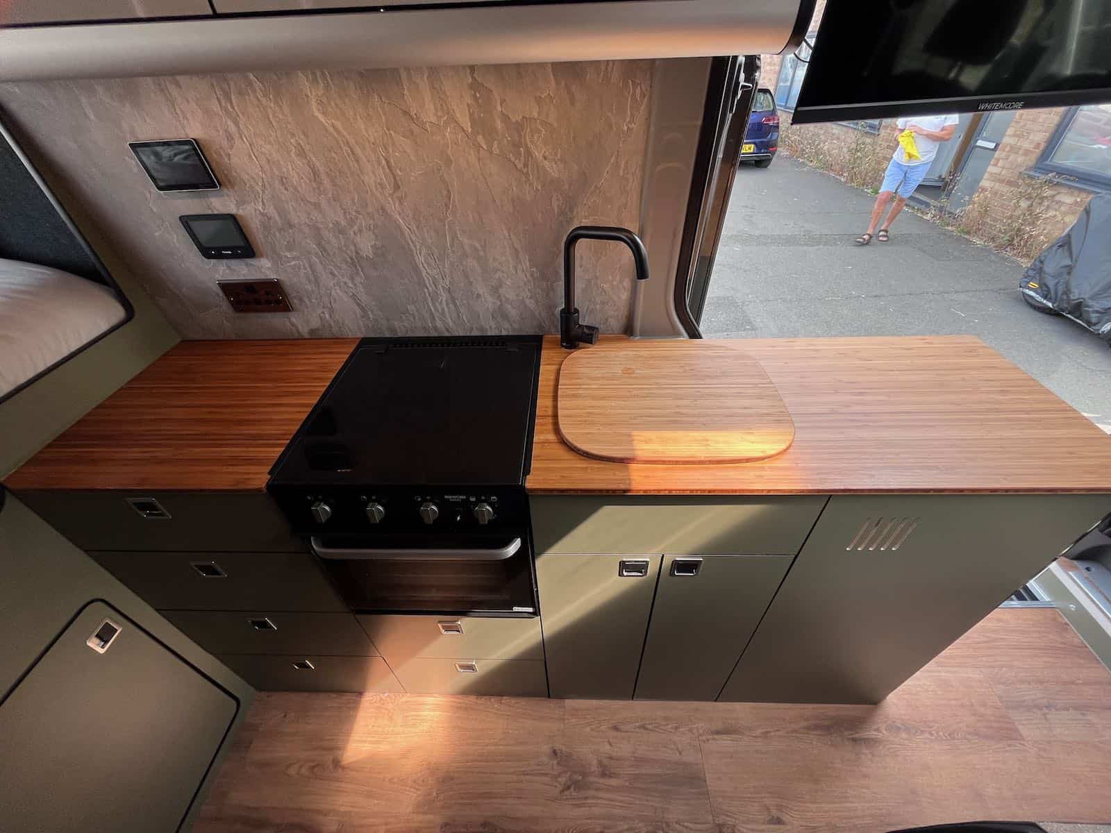 EVO V12 XL + Triplex oven – LARGE VANS Side door kitchen pod Extended - Image 7